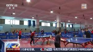 延长比赛时间！篮球架顶棚让你无视恶劣天气